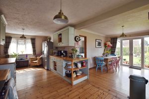 Photo 12- click for photo gallery